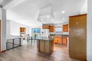 20589 Clover Rd, Clearbrook, MN 56634 - Photo 4