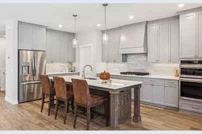 1423 Kasilof Court, River Falls, WI 54022 - Photo 10