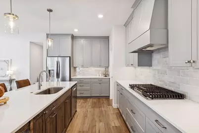 1423 Kasilof Court, River Falls, WI 54022 - Photo 12