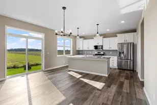 1605 Meadows Dr, East Bethel, MN 55011 - Photo 6