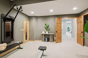 5600 Parkwood Ln, Edina, MN 55436 - Photo 40