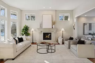 5600 Parkwood Ln, Edina, MN 55436 - Photo 8