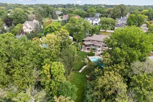 5600 Parkwood Ln, Edina, MN 55436 - Photo 4