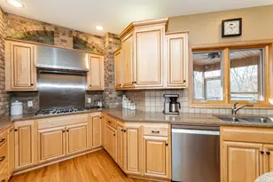 3153 Frankel Ln SW, Rochester, MN 55902 - Photo 6