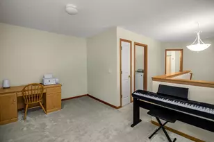 1562 Liberty Cir, Shakopee, MN 55379 - Photo 24