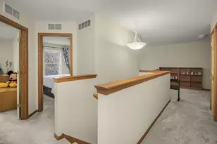 1562 Liberty Cir, Shakopee, MN 55379 - Photo 16