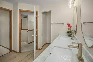 1562 Liberty Cir, Shakopee, MN 55379 - Photo 20