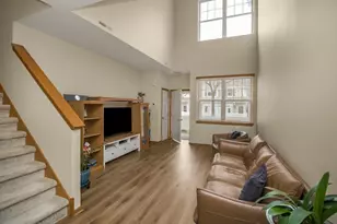 1562 Liberty Cir, Shakopee, MN 55379 - Photo 6