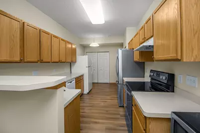 1562 Liberty Circle, Shakopee, MN 55379 - Photo 12