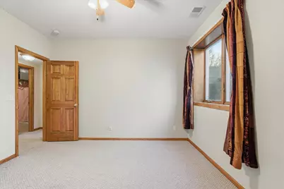 2711 Snowdrift Circle E, Maplewood, MN 55119 - Photo 28