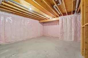 2711 Snowdrift Cir E, Maplewood, MN 55119 - Photo 32