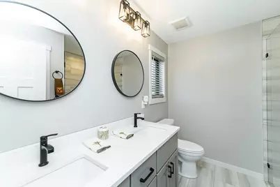 179 Stonelake Drive SE, Rochester, MN 55904 - Photo 12