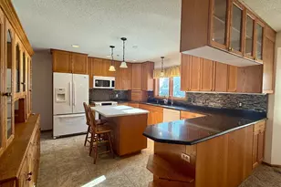 236 Wilson St, Alden, MN 56009 - Photo 6