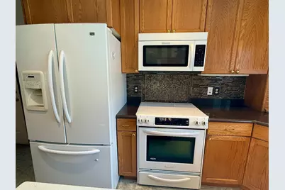 236 Wilson Street, Alden, MN 56009 - Photo 10