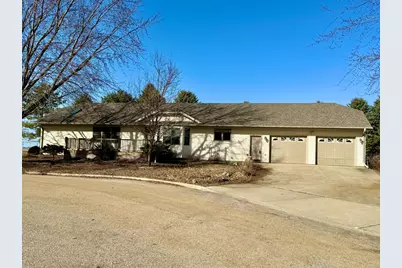 236 Wilson Street, Alden, MN 56009 - Photo 1