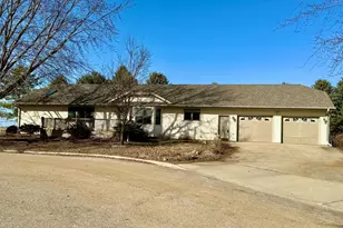 236 Wilson St, Alden, MN 56009 - Photo 1