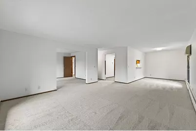 10441 Greenbrier Road #222, Minnetonka, MN 55305 - Photo 6