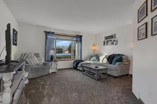 1083 Lawrence Cir, Sartell, MN 56377 - Photo 8