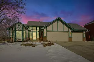 625 McFaddens Trail, Eagan, MN 55123 - Photo 8