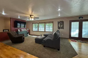 1960 Cottonwood Lake Dr, Windom, MN 56101 - Photo 18