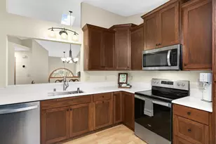 11040 Oregon Curv, Bloomington, MN 55438 - Photo 20