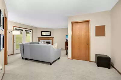 11040 Oregon Curve, Bloomington, MN 55438 - Photo 32