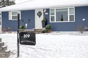 309 Hilltop Dr, Goodhue, MN 55027 - Photo 4