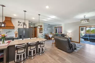 513 Harrison St, Welcome, MN 56181 - Photo 6