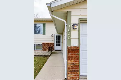 1620 36th Avenue S, Fargo, ND 58104 - Photo 6