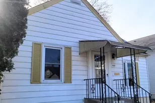 960 Geranium Ave E, Saint Paul, MN 55106 - Photo 2