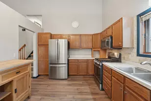 1281 Edgehill Ct, Maplewood, MN 55109 - Photo 4