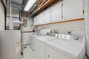 1281 Edgehill Ct, Maplewood, MN 55109 - Photo 24