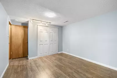 5607 Fairview Avenue N, Shoreview, MN 55126 - Photo 20