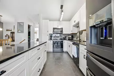 3026 32nd Street S, Fargo,  58103 - Photo 2