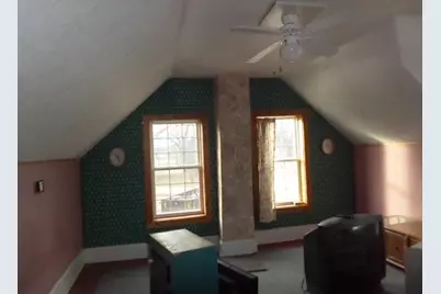 203 Kendall Avenue S, Thief River Falls, MN 56701 - Photo 22