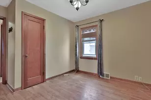 1959 Montana Ave E, Saint Paul, MN 55119 - Photo 20