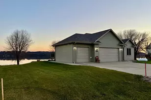83987 Ridge Creek Dr, Ortonville, MN 56278 - Photo 4
