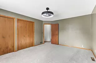 1860 Hilo Ct N, Oakdale, MN 55128 - Photo 20