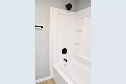 1677 Cecilee Street, Worthington, MN 56187 - Photo 8