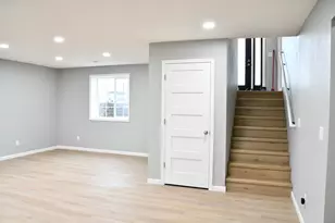 1677 Cecilee St, Worthington, MN 56187 - Photo 14