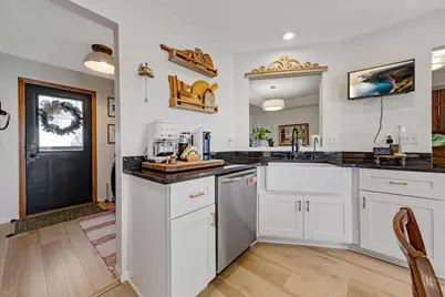 405 Thomas Drive, Eagle Lake, MN 56024 - Photo 18