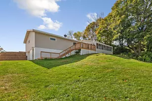 8325 Hennepin Way, Morristown, MN 55052 - Photo 8