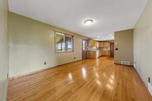 8325 Hennepin Way, Morristown, MN 55052 - Photo 20