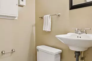 1736 Hubbard Ave, Saint Paul, MN 55104 - Photo 26