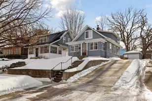 1736 Hubbard Ave, Saint Paul, MN 55104 - Photo 2