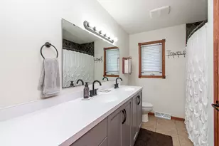 706 Rensvold Blvd, Moorhead, MN 56560 - Photo 14