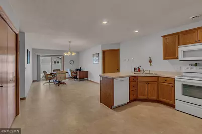 6884 22nd Loop N, Saint Cloud, MN 56303 - Photo 6