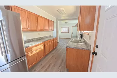 1664 Barclay Street, Saint Paul, MN 55106 - Photo 4