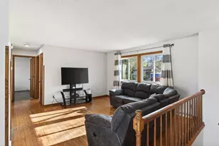 11511 Idaho Ave N, Champlin, MN 55316 - Photo 4