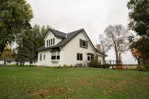 11551 278th St, Chisago City, MN 55013 - Photo 4